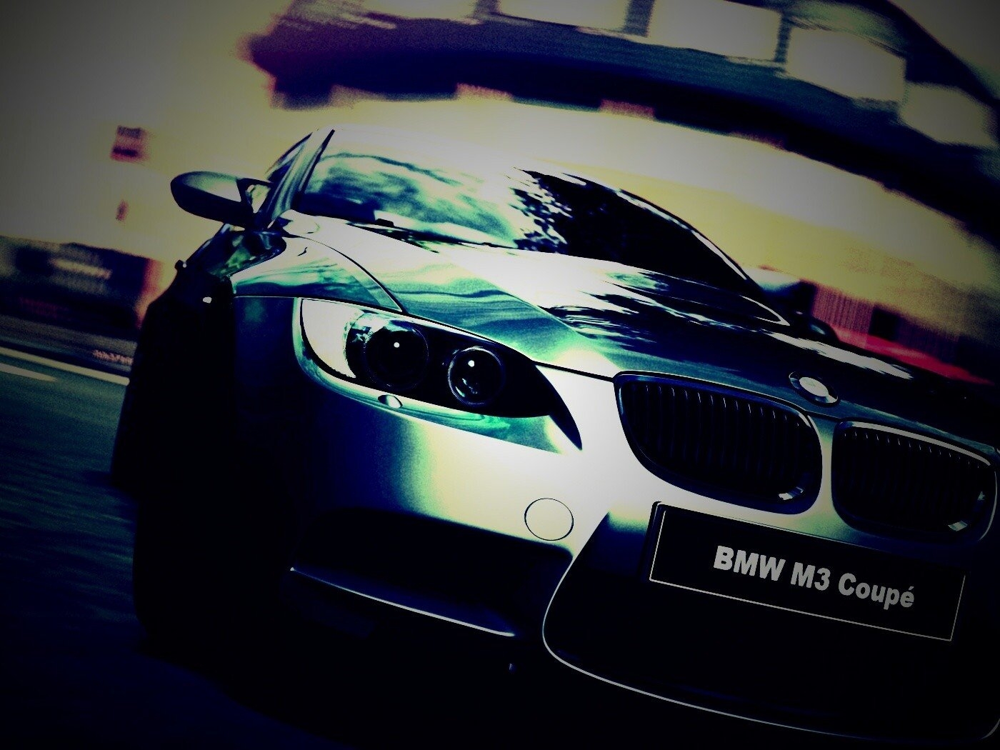 Бмв на аву. БМВ для пацанов. Пацаны на BMW. BMW фон. BMW на рабочий стол.