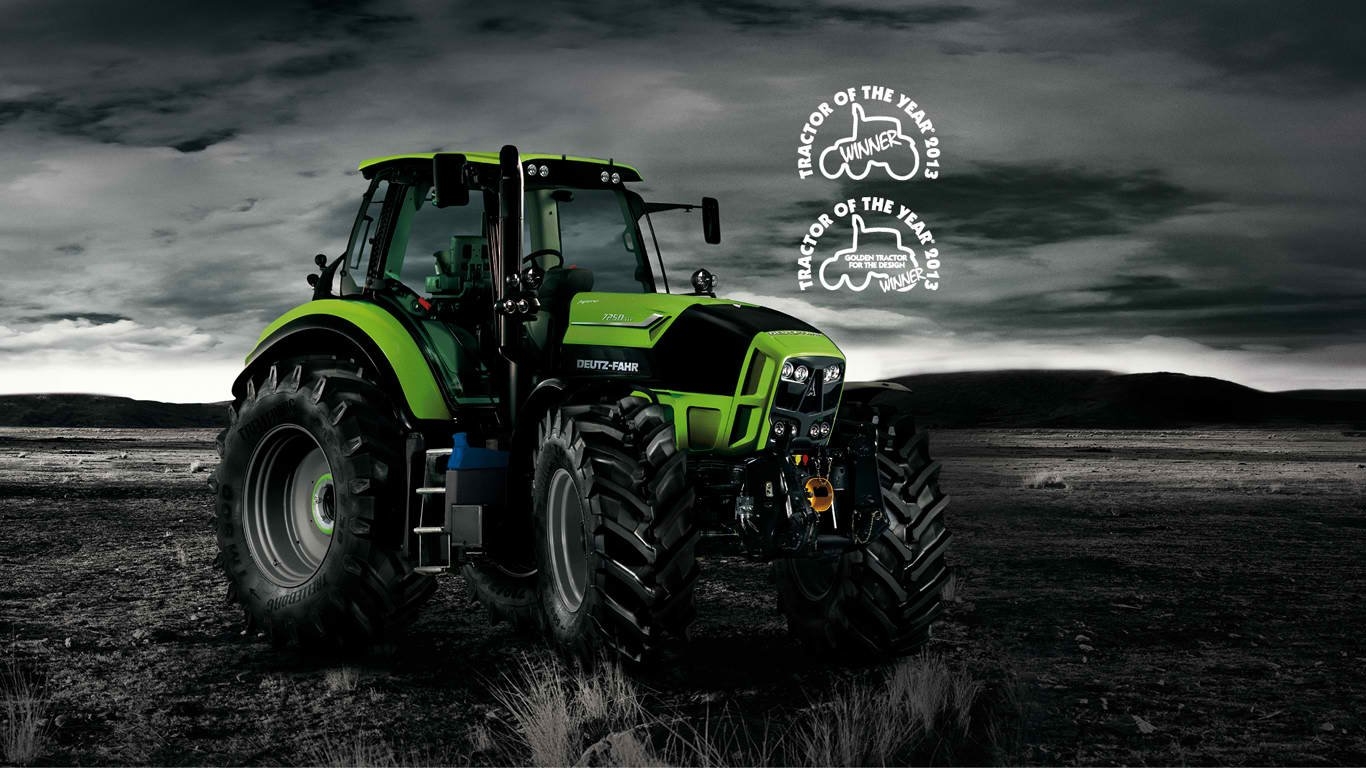 Трактор Дойц фар 7250 для болотистой почвы