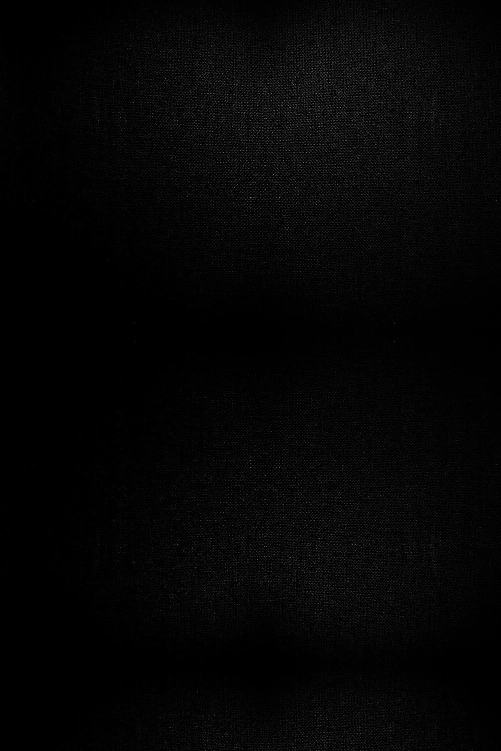 Черный экран горизонтальный. Черный фон. Сплошной черный цвет. Черный цвет фон. Черный однотонный.
