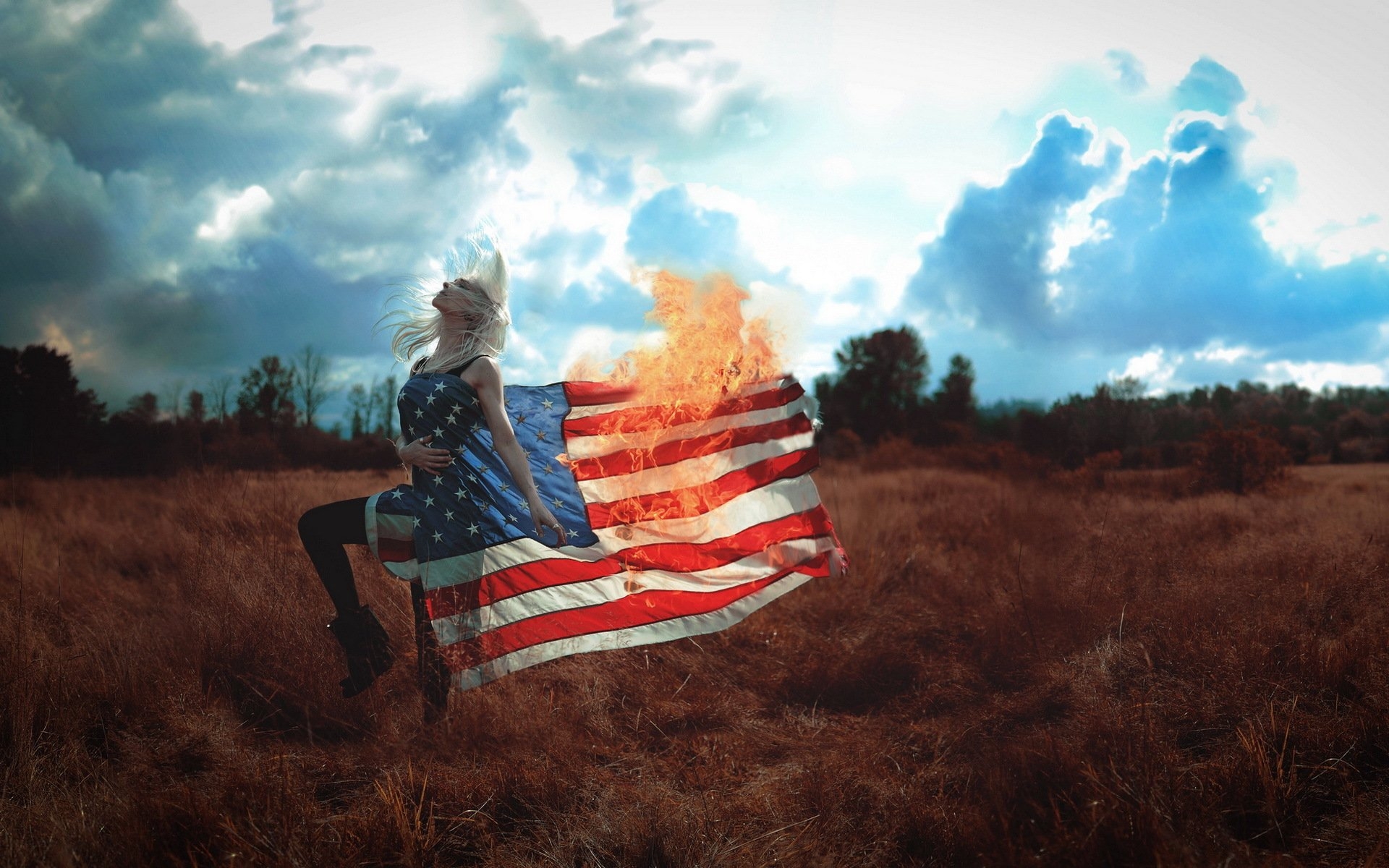 American in russia. Фотосессия с флагом. Американский флаг. Девушка с американским флагом. США арт.