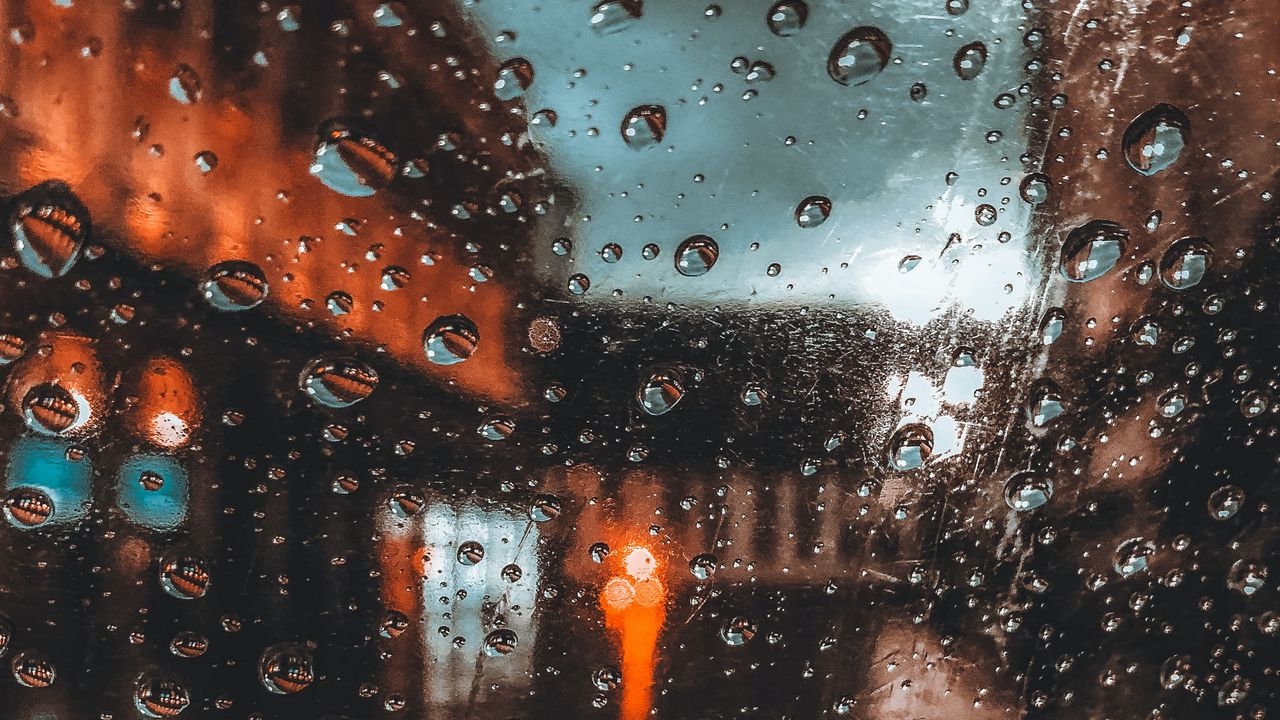Обои дождь на стекле - 54 фото
