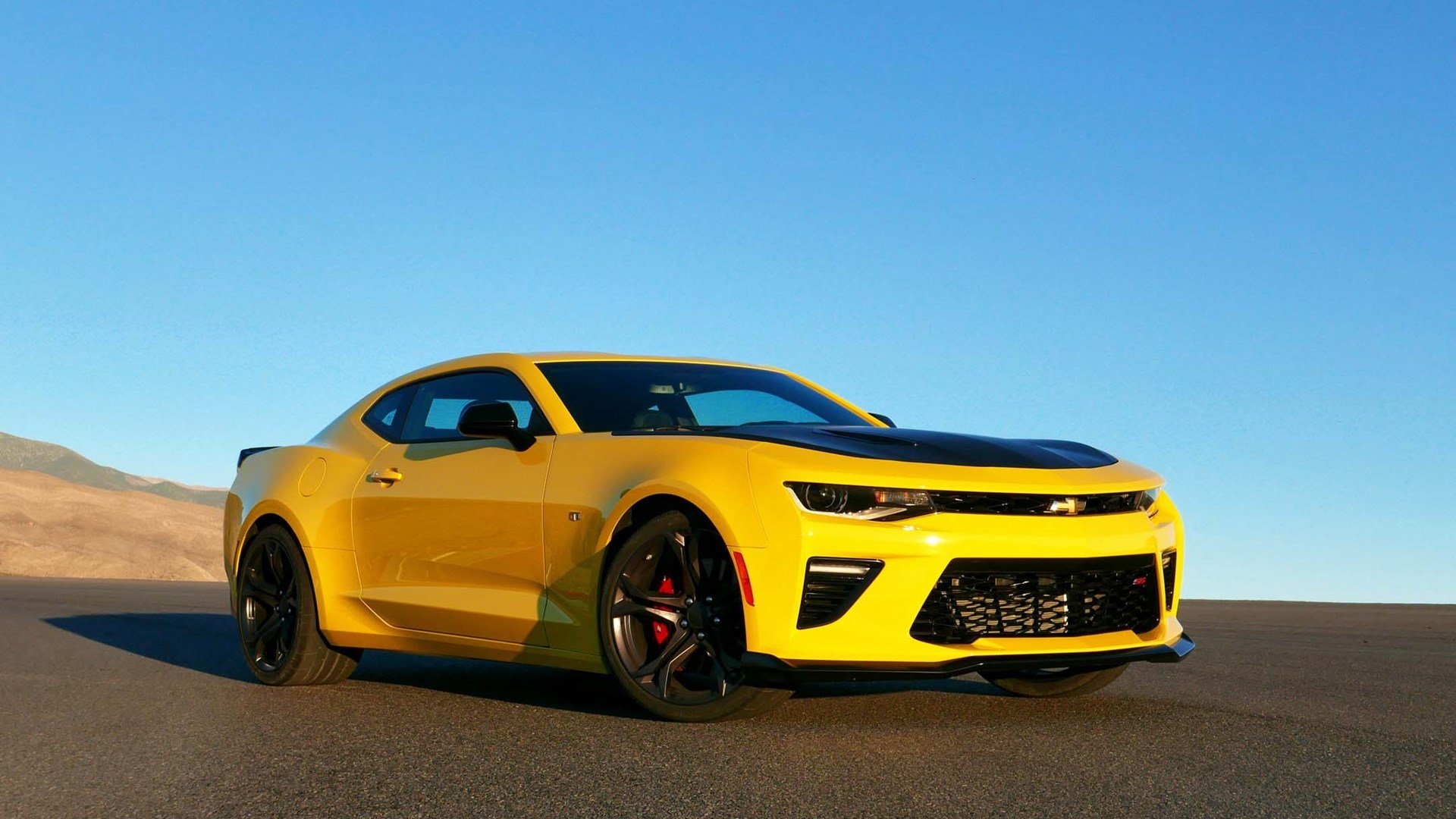 Chevrolet Camaro 2021 Р¶РµР»С‚С‹Р№