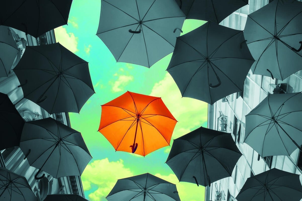 Обои зонтика. Разноцветные зонтики. Зонтики яркие. Разноцветный зонт. Красивые зонтики.