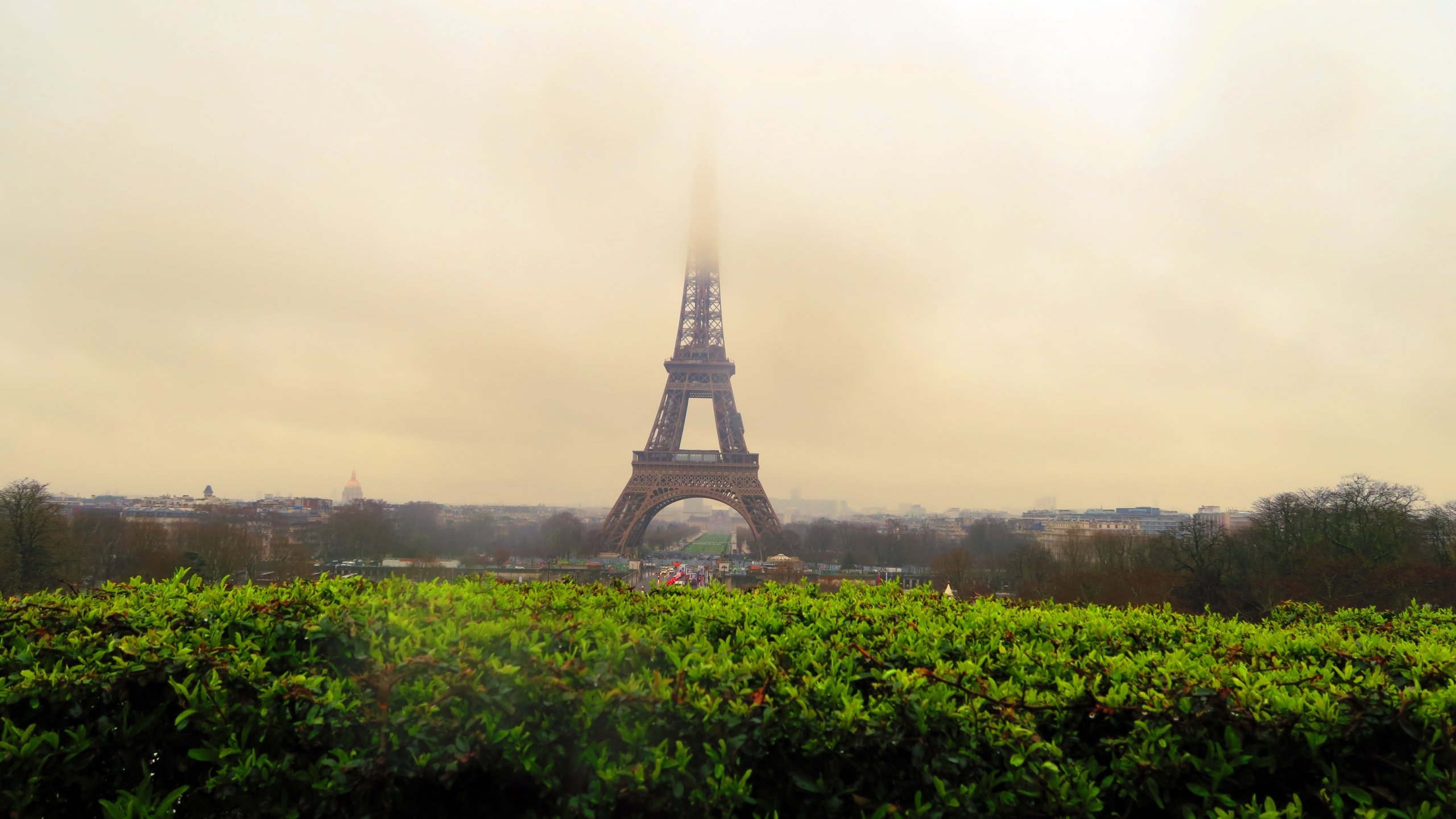 Paris 90. Эйфелева башня в Париже. Площадь Этуаль Париж. Париж Фландрия. Париж обои.